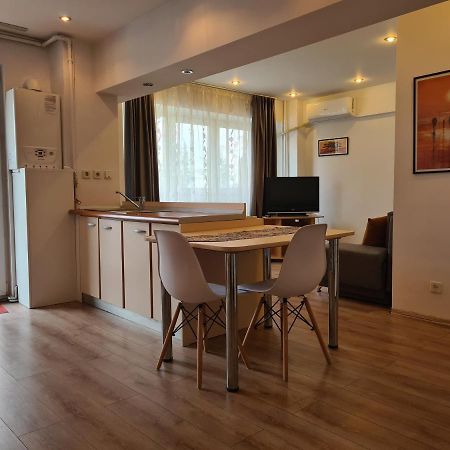 טרגובישטה Apartament Anna מראה חיצוני תמונה