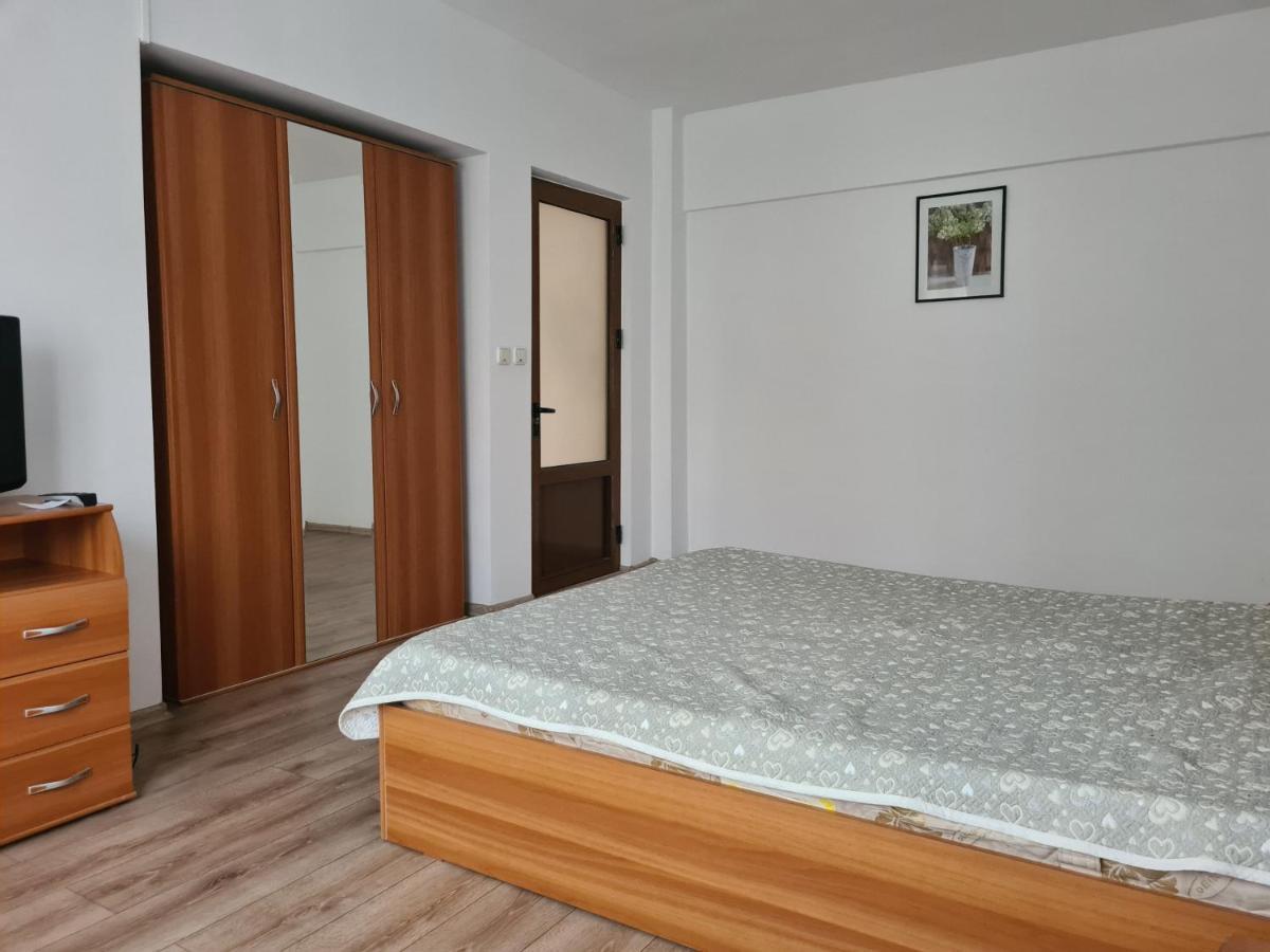 טרגובישטה Apartament Anna מראה חיצוני תמונה